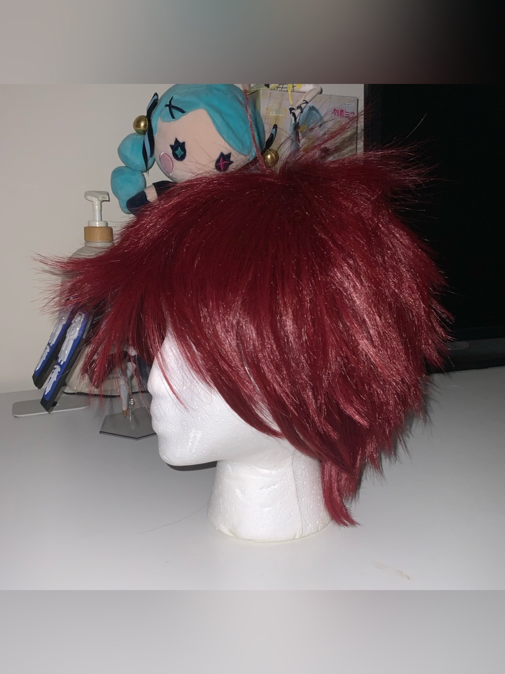 Cosplay wig - short red wig